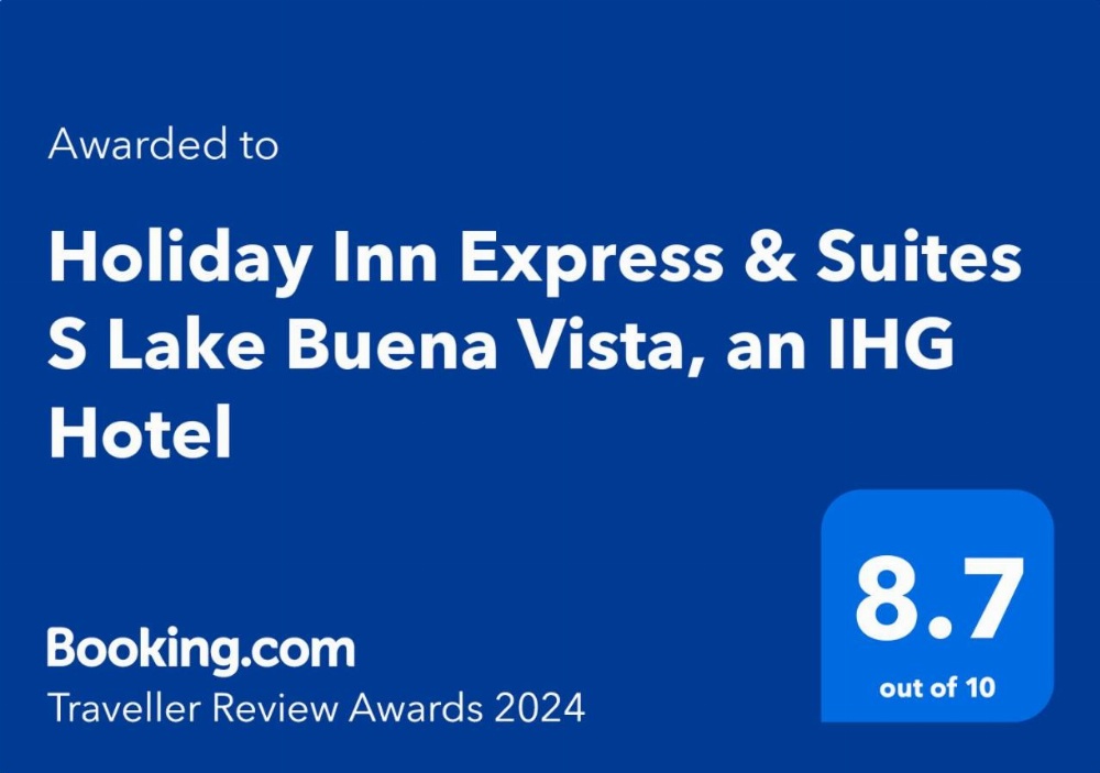Holiday Inn Express & Suites S Lake Buena Vista